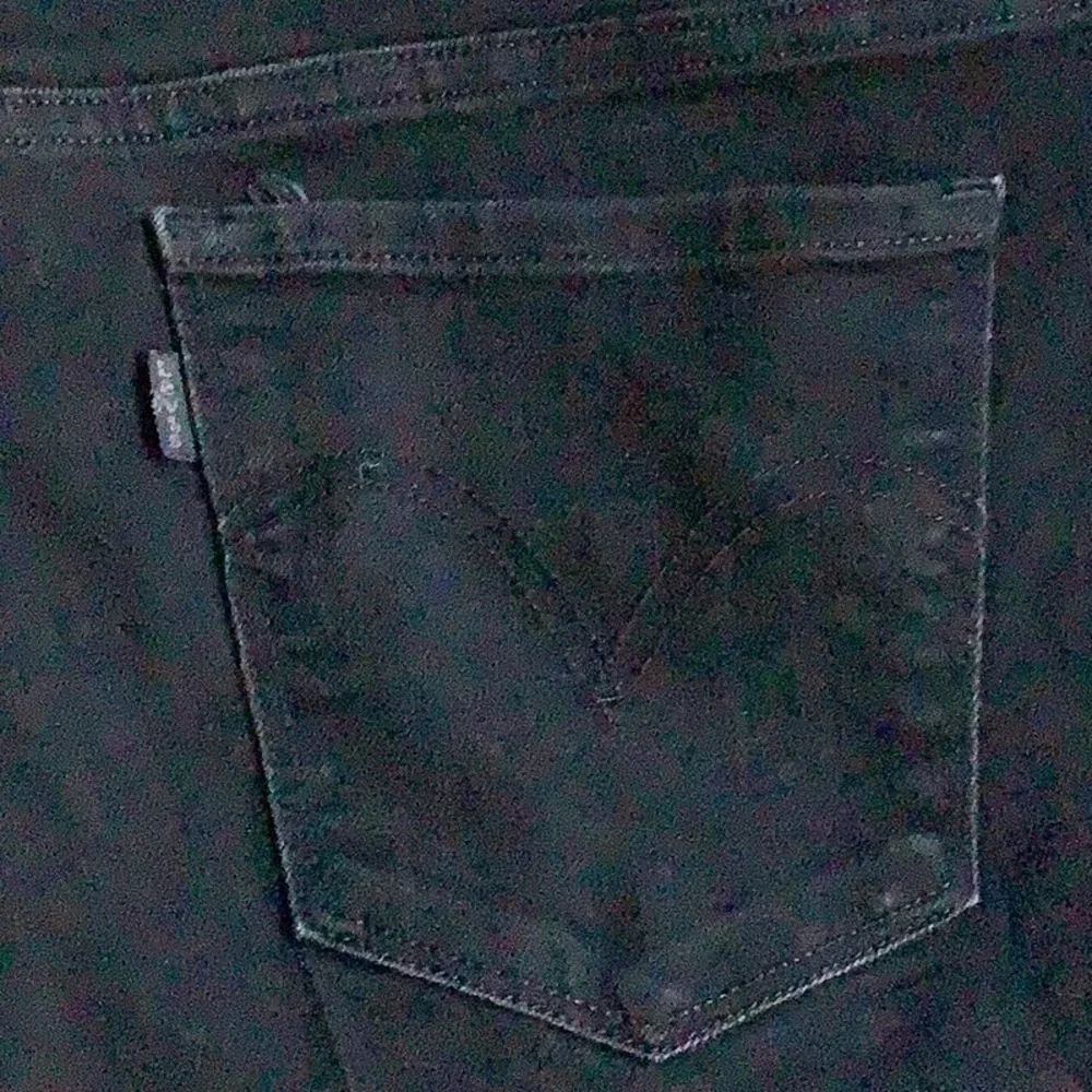 Levi’s Black 505  Straight W 31 L 30